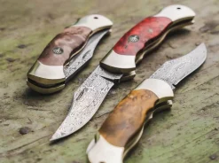 Junior Scout Curly Birch Red Damascus