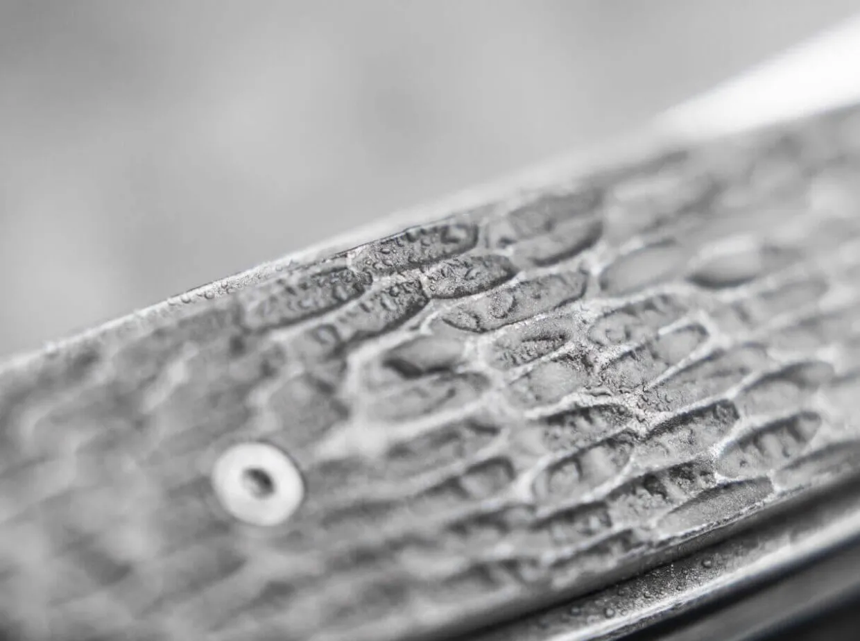 Urban Trapper Jigged Titanium